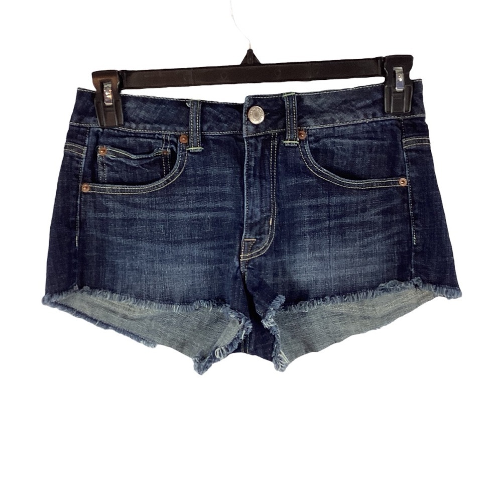 American Eagle Stretch Denim Midi Shorts Size 6 Dark Wash Frayed Cuff